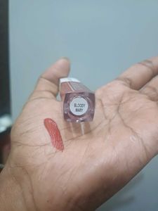 Love Earth Reds Liquid Lipstick Set