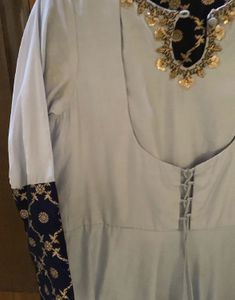 Elegant Blue Embroidered Kurta