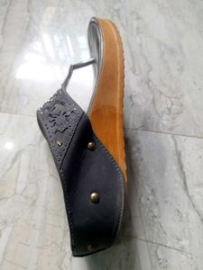 Comfortable Gray Thong Sandals