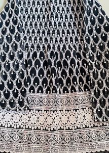 Girls Black &amp; White Patterned Top|No coins ❌