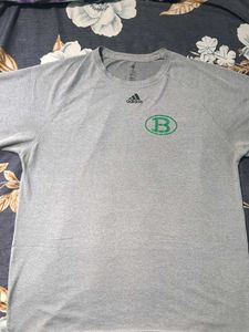 Adidas Tshirt