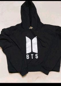 BTS CROP HODDIE