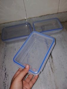 Lock And Seal Airtight Containers
