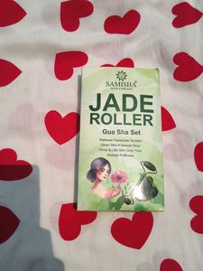 Jade Roller &amp; Gua Sha Set🎀
