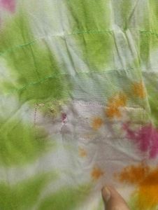Tie-Dye Kaftan Set looks awesome 😎
