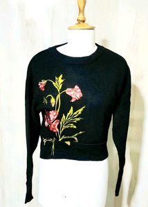 Floral Embroidered Cropped Sweater size-36-38