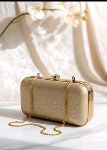 Sparkling Gold Clutch with Chain