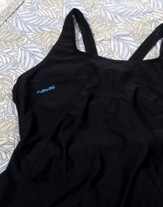 💥Offer Nabaiji  Black Swimsuit 🏊‍♀️