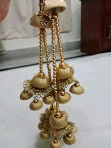 Lehanga Latkan Golden