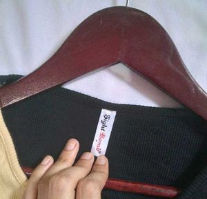 SIGHT BOMB .Two-Tone Long Sleeve Top