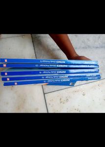 Aakash Neet And Aims Books