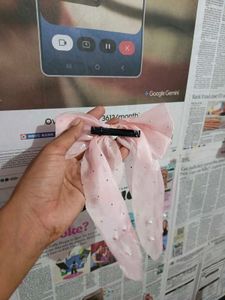 2 Crunchy 1 Hair Bow Clip