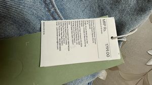 New With tag H&amp;M Denim Boyfriend Shorts Distress