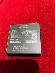 Branded Lakme Highlighter