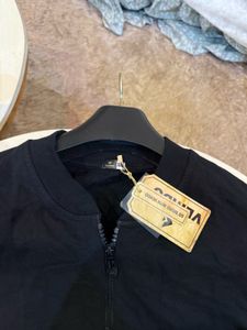 VEIRDO Black Zip-Up Bomber Jacket