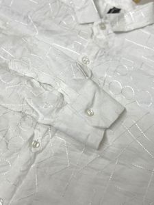 THREAD WORK WHITE SHIRT✨