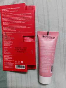 Sunscrean And Facwash
