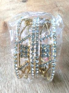 New Sparkling Gold Bangle