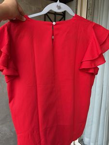 Red Floral Ruffle Sleeve Top