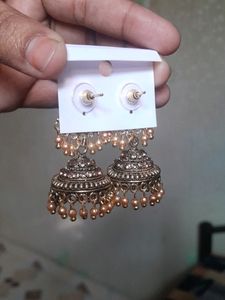 Earring