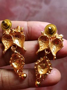 14k Micro Gold Plating.