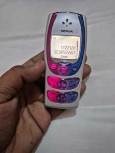 Nokia 2300