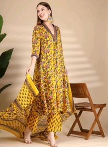 Floral Print Kurta Set