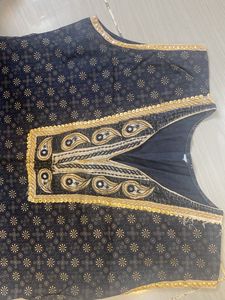 Sleeveless Cotton Black Kurta
