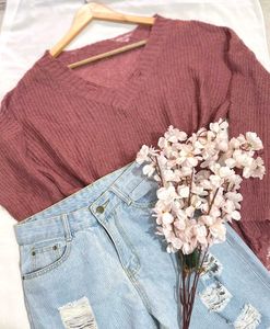 B2G2 🎁 Distressed Mauve Knit Top C