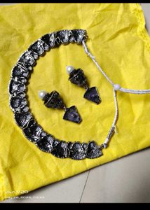 Silver Necklace &amp; Earring Set