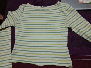 Lime Green And Creamy White Tope