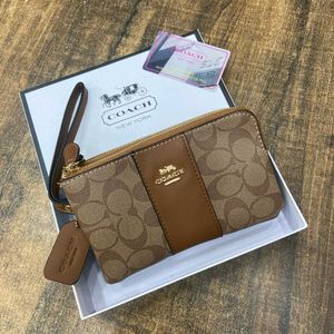 COACH Small Wristlet in Signature Canvas WD BOX