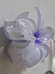 Floral Hair Claw Clip