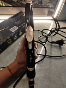 Vega 3-in 1 Hair Styler.