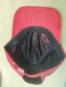 Nike Red Cap , Adjustable And Durable