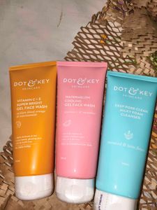Dot And Key Facewash