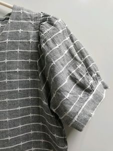 Soft Cotton Linen Top
