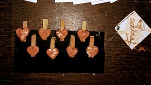 Brown Heart Wooden Clips + 4 Polaroids