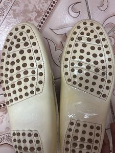 TOD’s LOAFERS.