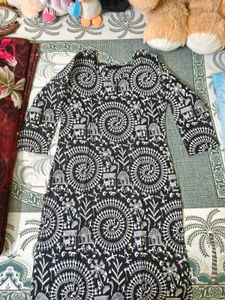 Black Kurti