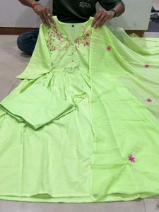 Green Pure Mal Cotton Suit Set