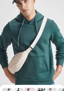 Roadster Solid Green Men Hooded Sweatshirt.