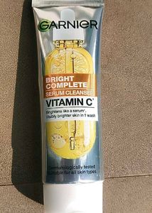 Garnier Super UV Air-Mist Sunscreen SPF 50