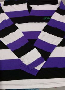 Assorted Men&#39;s Shorts and tshirts