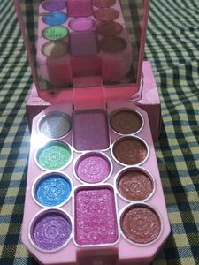 Fashion Make-Up Kit