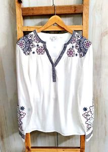 Embroidered White Top size-42