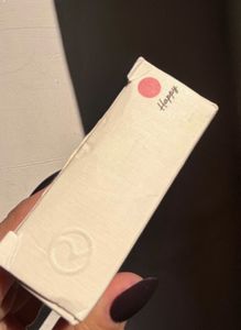 RARE BEAUTY LUMINOUS POWDER BLUSH- HAPPY