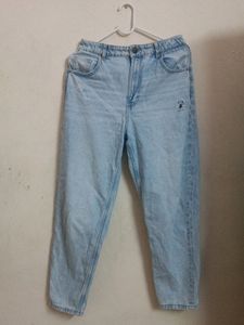 High Waist Mom Fit Jeans