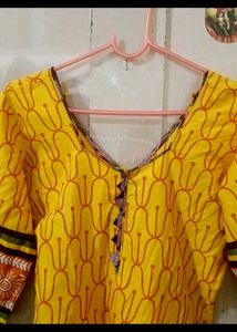 Salwar Suit Set With Knot