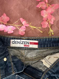 Denim Roll-Cuff Shorts